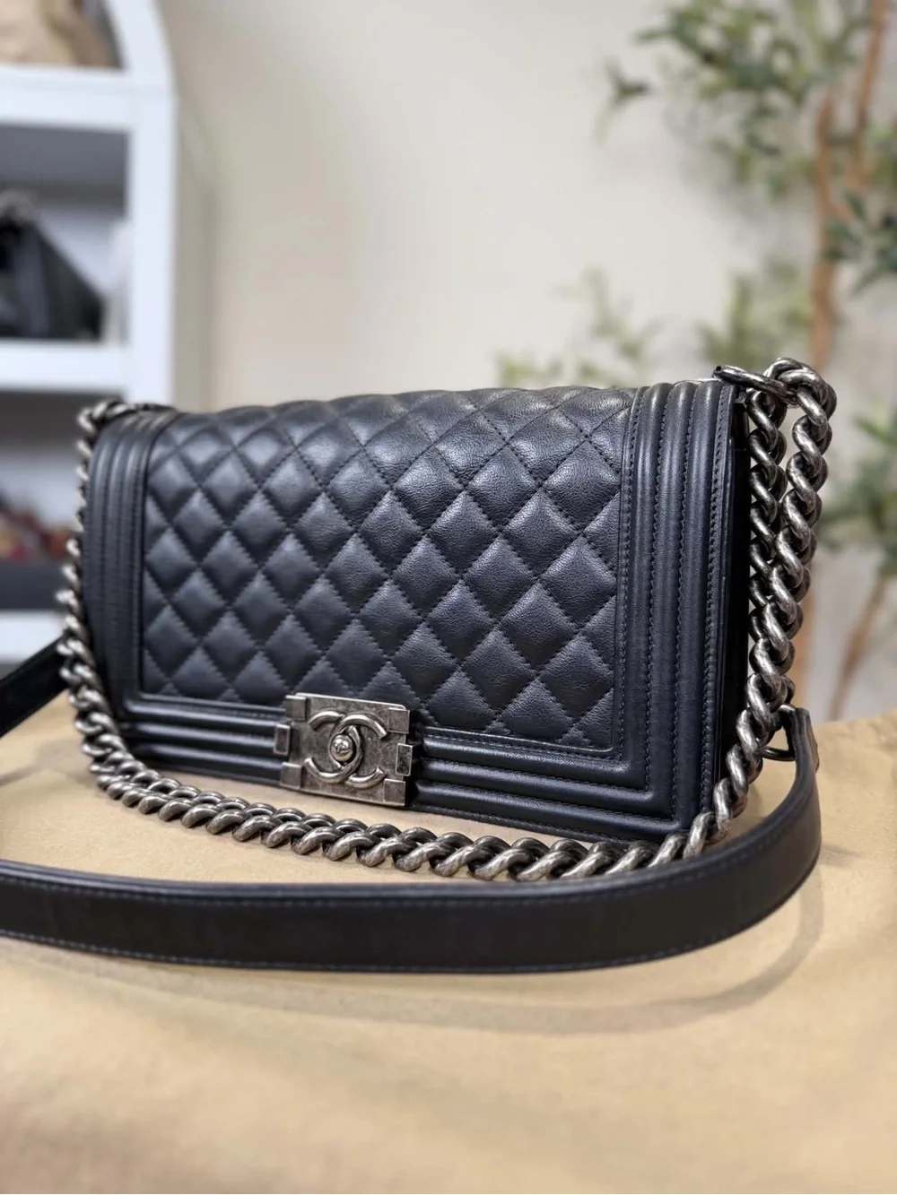 CHANEL iconic quilted